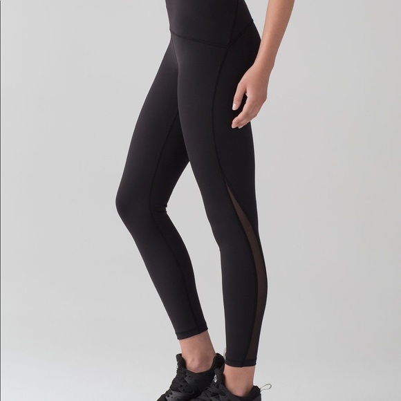 Black lululemon train times pant - Picture 2 of 4